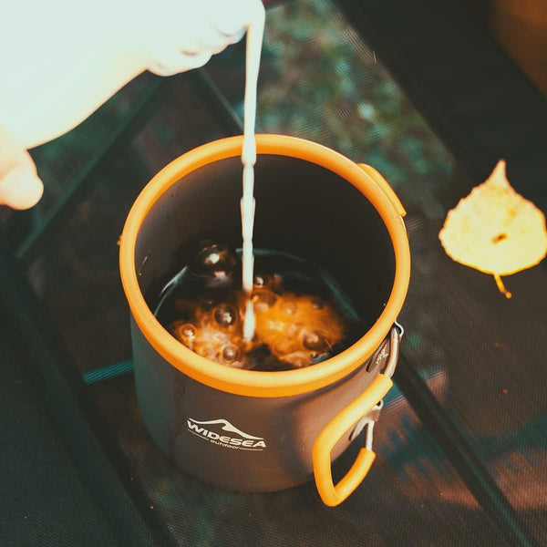 Taza de aluminio para acampar