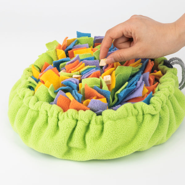 Pet Snuffle Mat For Dogs, Interactive Feed Game For Boredom, Encourages Natural Foraging Skills For Cats Dogs Bowl Travel Use, Dog Treat Dispenser Indoor Outdoor Stress Relief